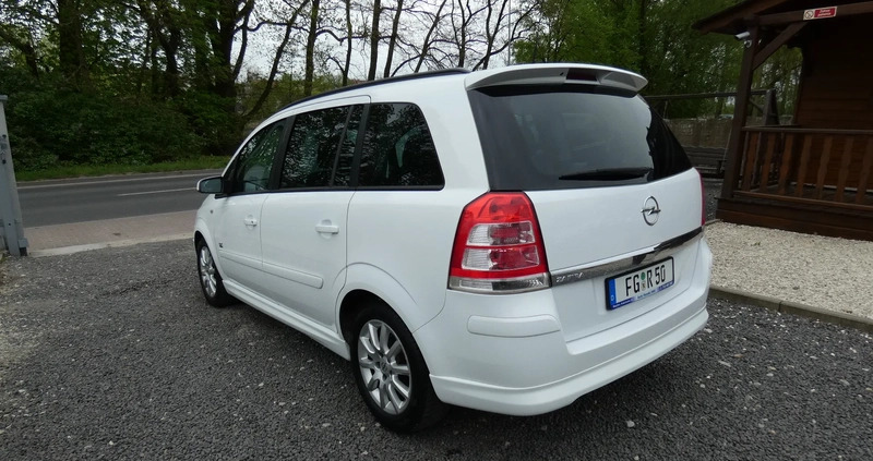 Opel Zafira cena 25700 przebieg: 153000, rok produkcji 2010 z Złotów małe 667